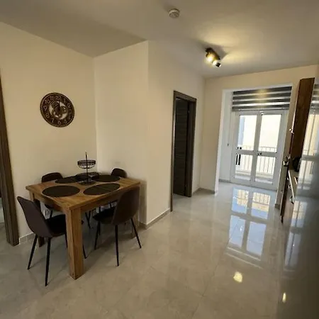 Moonlight Penthouse In *